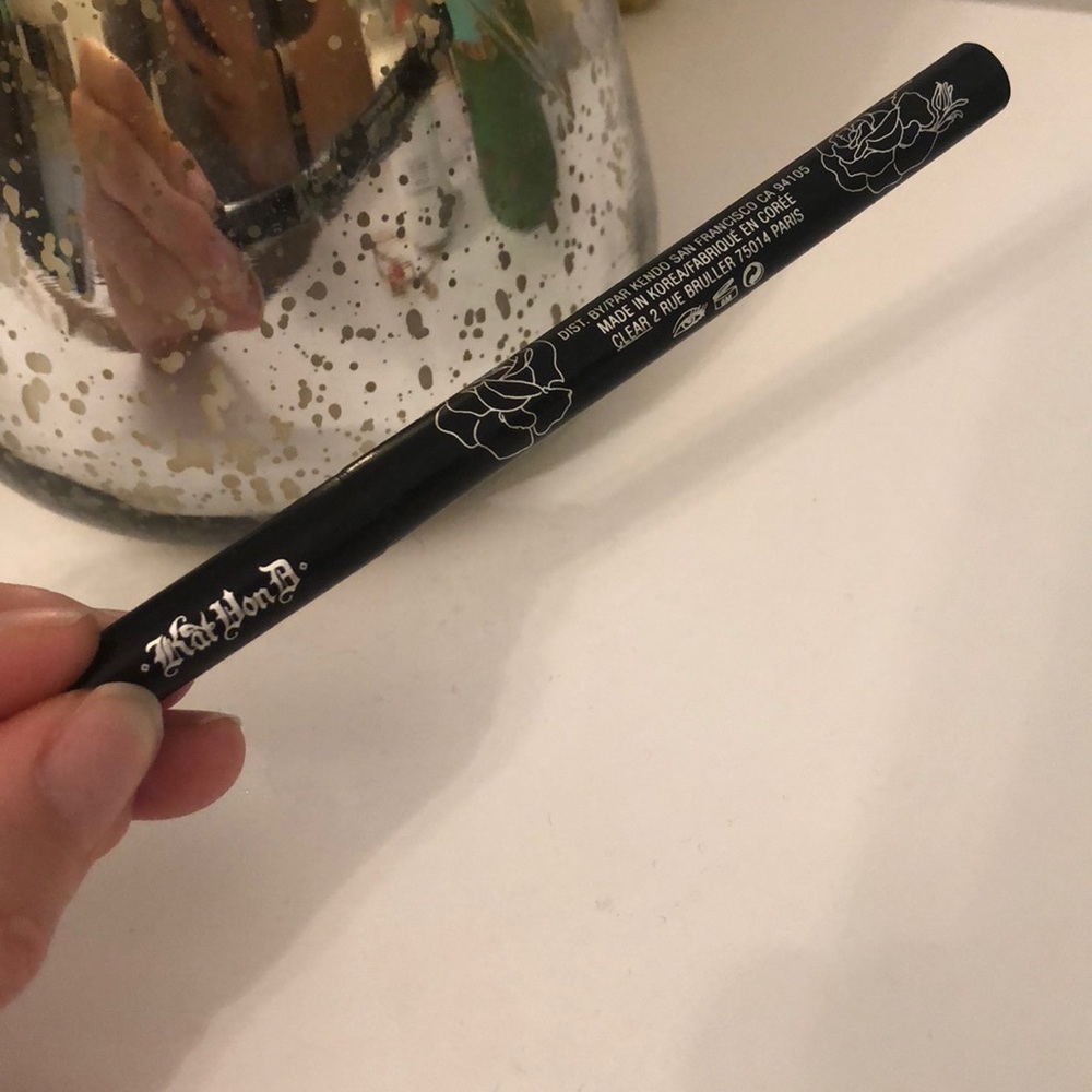 Kat Von D Tattoo Waterproof Liquid Eyeliner